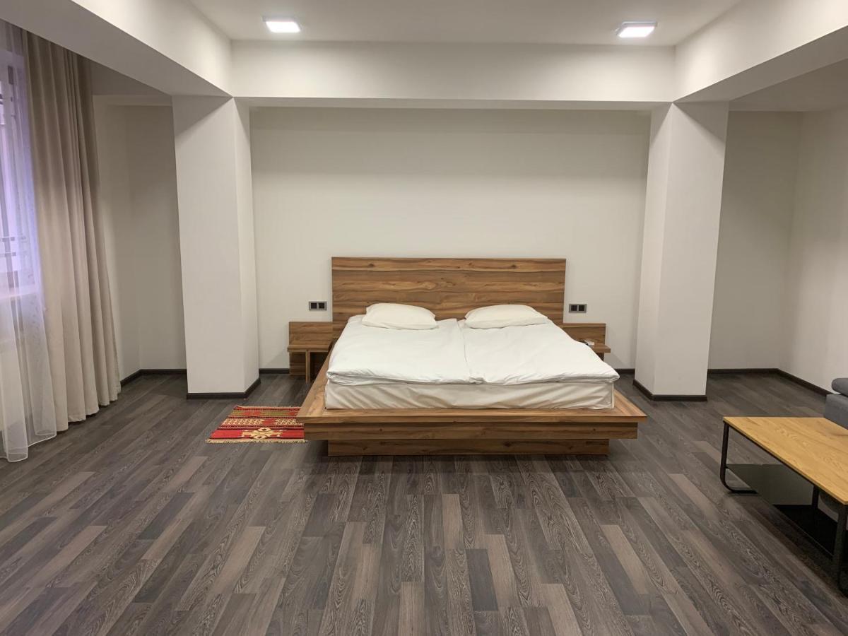 One Day Hotel Ереван Екстериор снимка