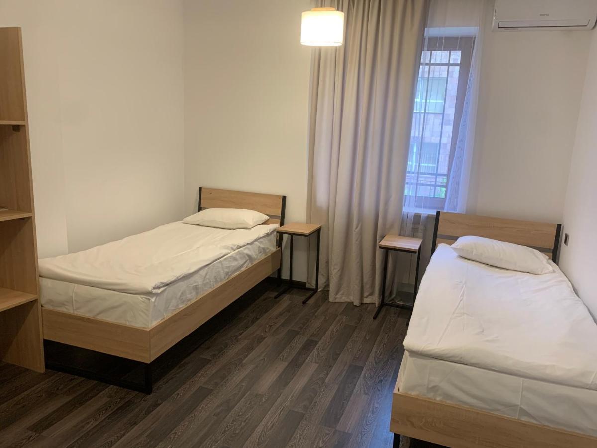 One Day Hotel Ереван Екстериор снимка