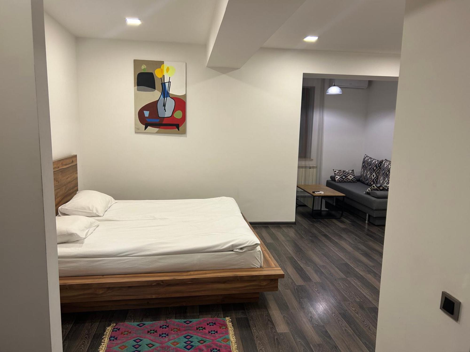 One Day Hotel Ереван Екстериор снимка