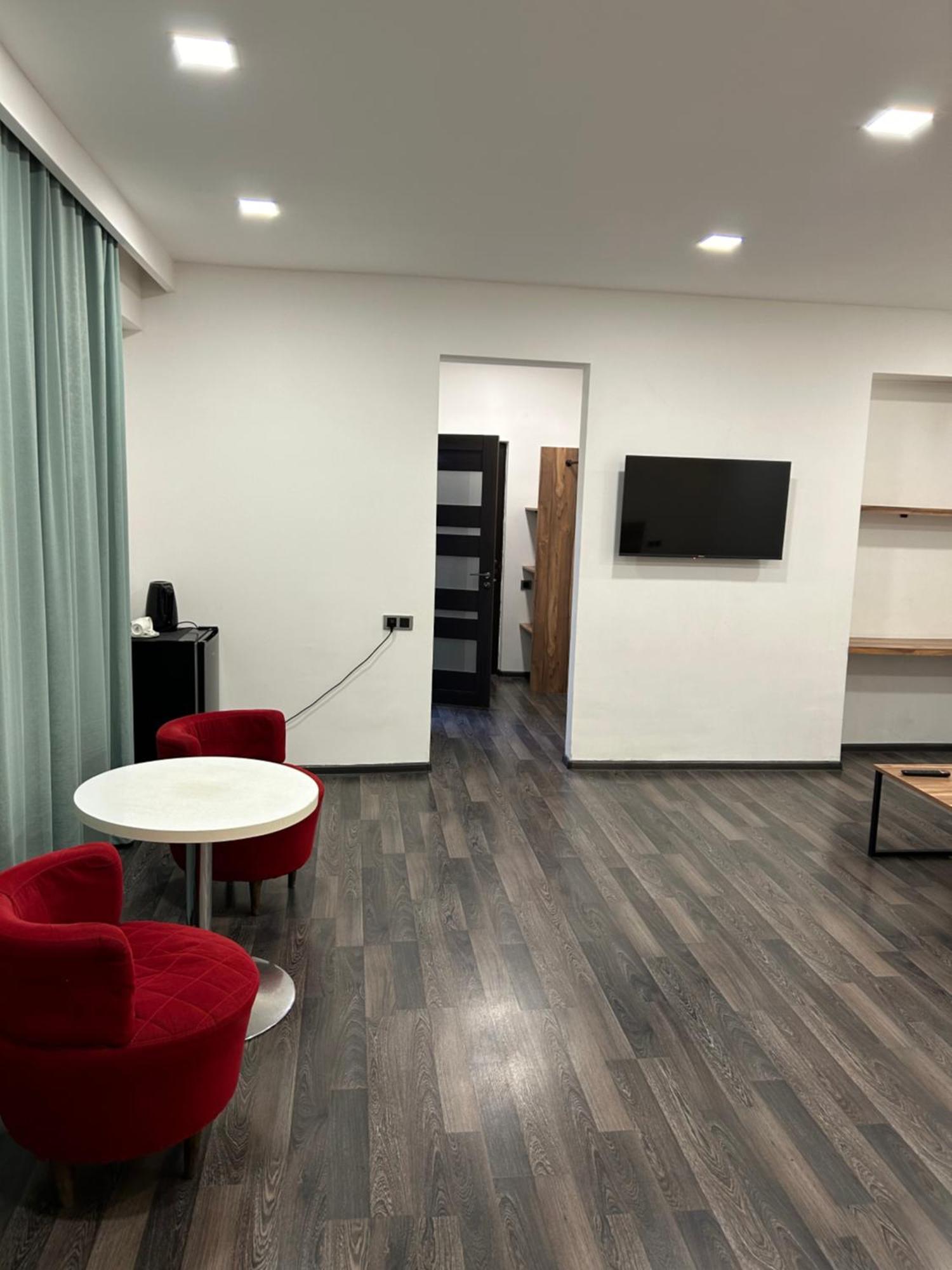 One Day Hotel Ереван Екстериор снимка