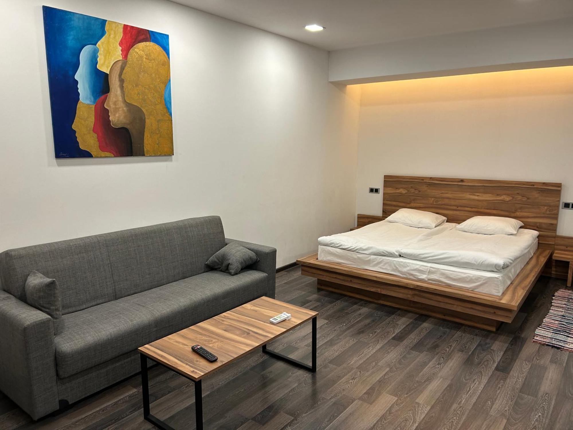 One Day Hotel Ереван Екстериор снимка